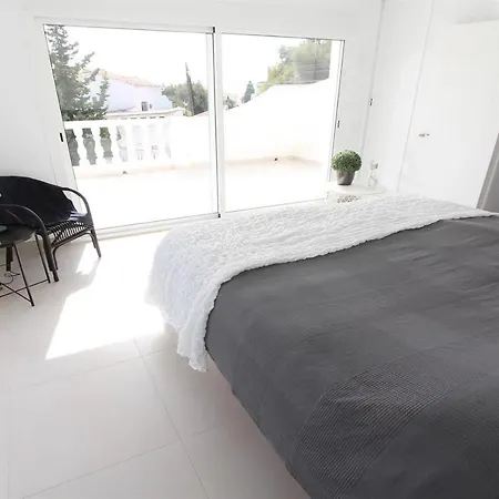 Casa Blanca Villa *